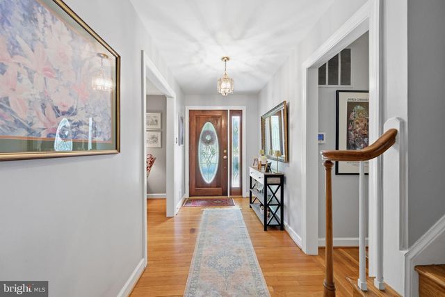 16629 S WESTLAND DR, Gaithersburg, MD 20877