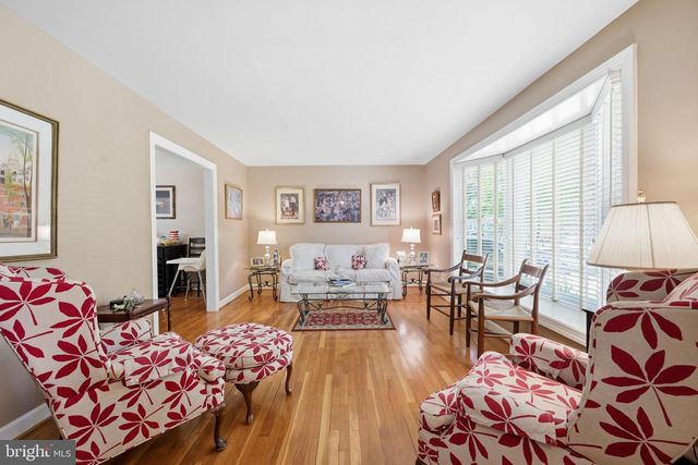16629 S WESTLAND DR, Gaithersburg, MD 20877