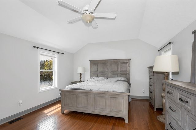 821 Merrimack Ave, Dracut, MA 01826