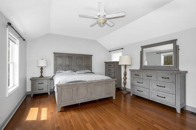 821 Merrimack Ave, Dracut, MA 01826