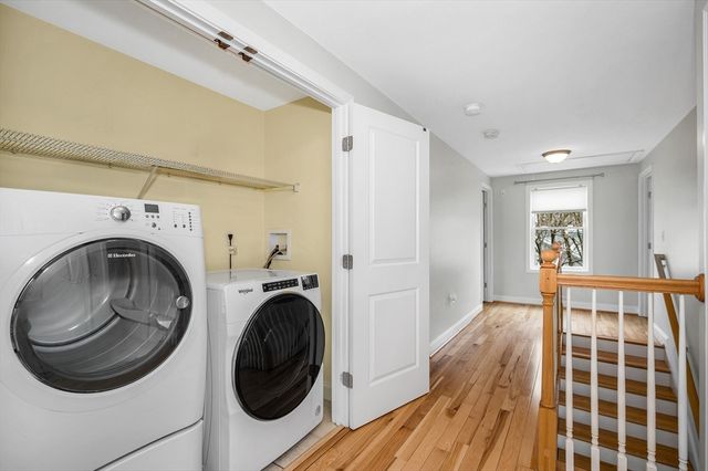 821 Merrimack Ave, Dracut, MA 01826