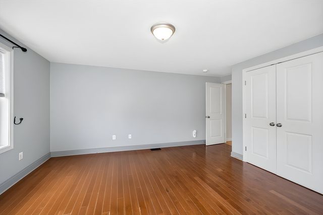 821 Merrimack Ave, Dracut, MA 01826