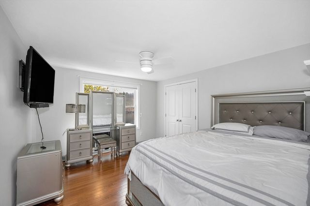 821 Merrimack Ave, Dracut, MA 01826