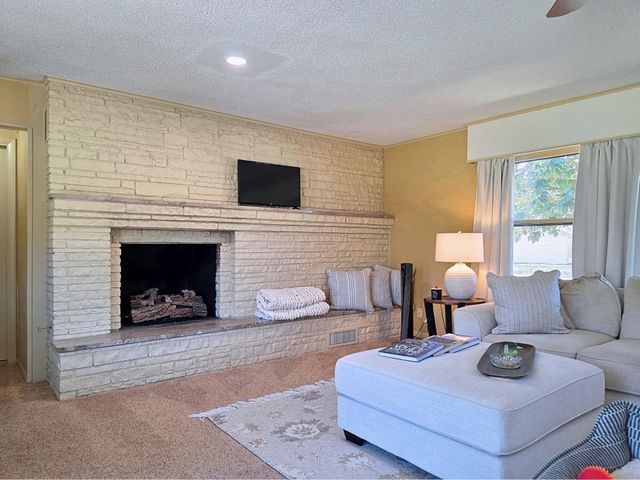 1800 Rockdale Boulevard, Miami, OK 74354