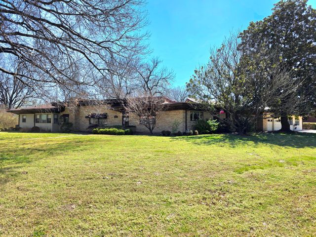 1800 Rockdale Boulevard, Miami, OK 74354