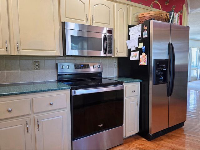 1800 Rockdale Boulevard, Miami, OK 74354