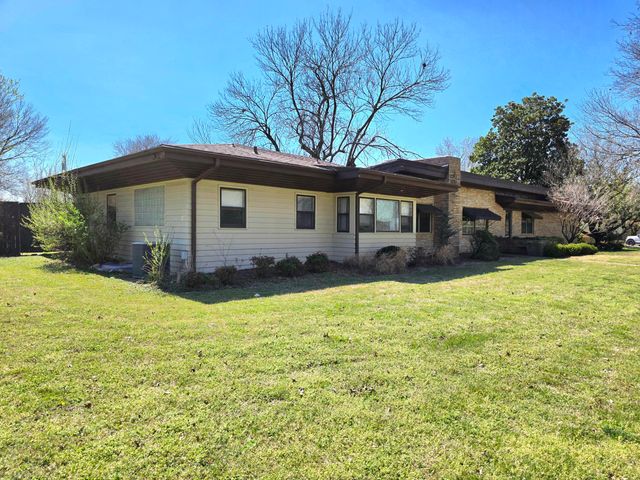 1800 Rockdale Boulevard, Miami, OK 74354