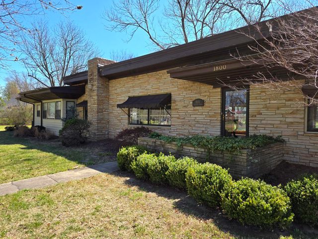 1800 Rockdale Boulevard, Miami, OK 74354