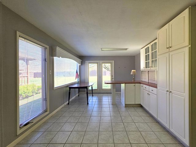 1800 Rockdale Boulevard, Miami, OK 74354