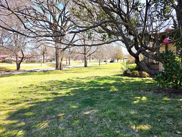 1800 Rockdale Boulevard, Miami, OK 74354