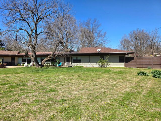 1800 Rockdale Boulevard, Miami, OK 74354