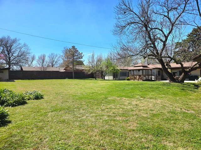 1800 Rockdale Boulevard, Miami, OK 74354