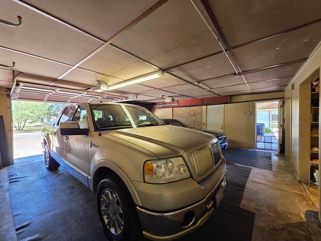 1800 Rockdale Boulevard, Miami, OK 74354