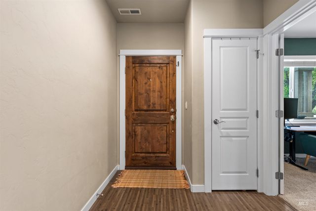 7443 W Skylight St, Boise, ID 83709