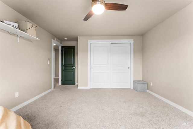 7443 W Skylight St, Boise, ID 83709