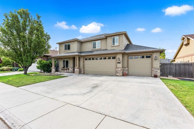 7443 W Skylight St, Boise, ID 83709