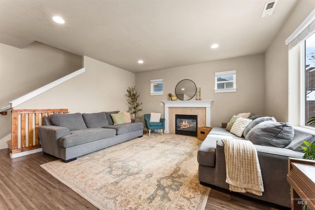 7443 W Skylight St, Boise, ID 83709