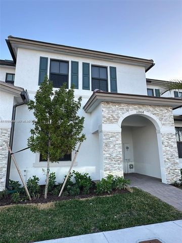12868 SW 232nd Ter ., Homestead, FL 33032