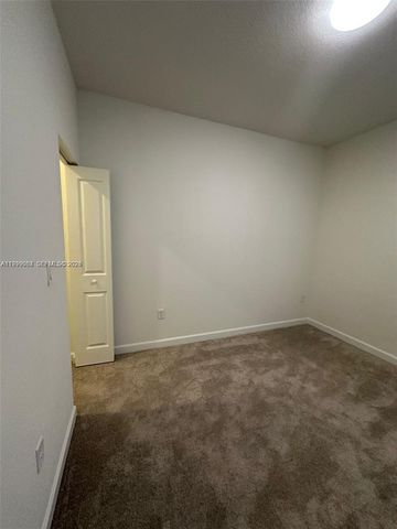 12868 SW 232nd Ter ., Homestead, FL 33032