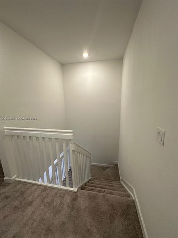 12868 SW 232nd Ter ., Homestead, FL 33032