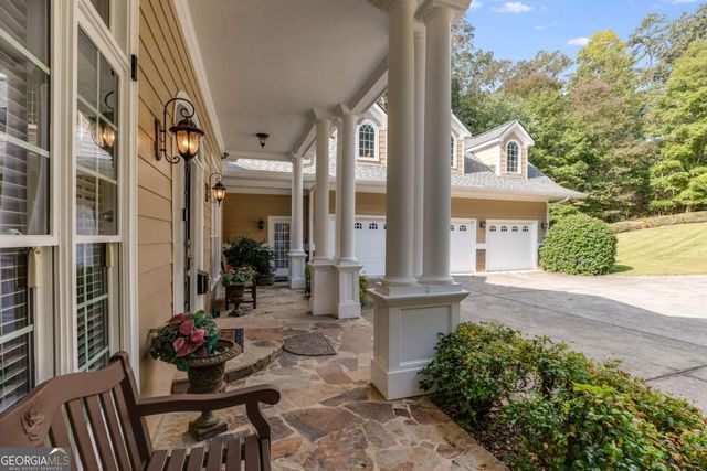 5660 Knotty Ridge Drive, Douglasville, GA 30135