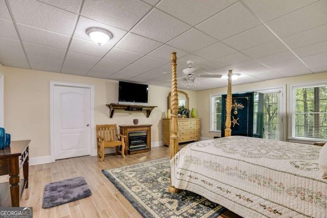 5660 Knotty Ridge Drive, Douglasville, GA 30135