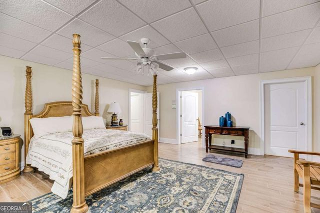 5660 Knotty Ridge Drive, Douglasville, GA 30135