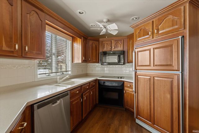 22931 Stone Way Street, Elkhart, IN 46514