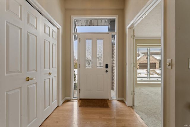 22931 Stone Way Street, Elkhart, IN 46514