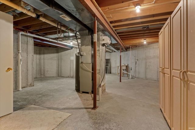 22931 Stone Way Street, Elkhart, IN 46514