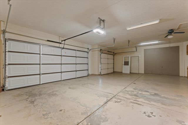 22931 Stone Way Street, Elkhart, IN 46514