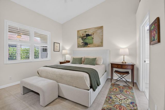 6272 PETUNIA Road, Delray Beach, FL 33484