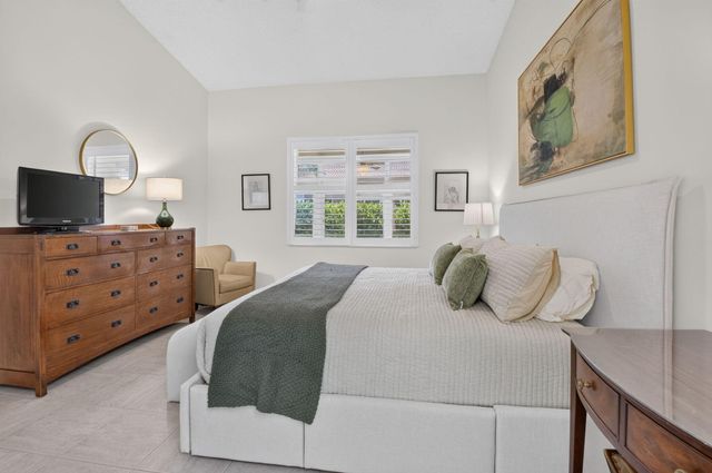 6272 PETUNIA Road, Delray Beach, FL 33484