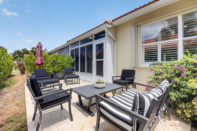 6272 PETUNIA Road, Delray Beach, FL 33484