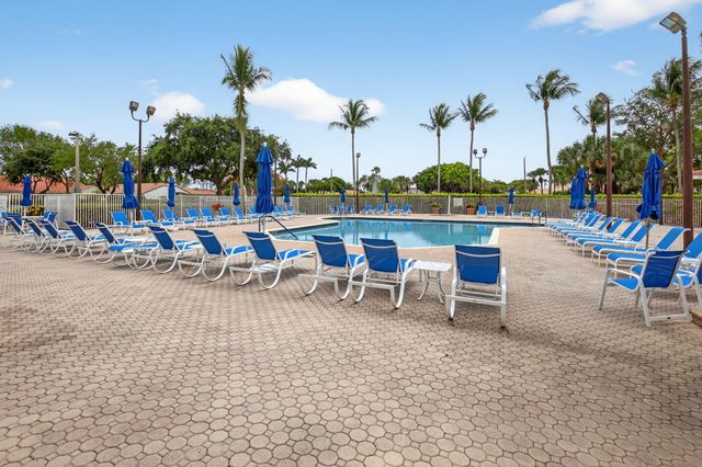 6272 PETUNIA Road, Delray Beach, FL 33484