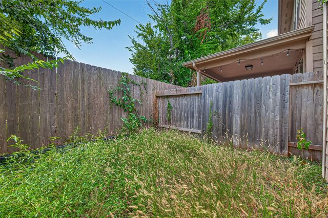 8659 Cedardale Park Drive, Houston, TX 77063