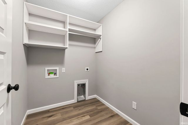 11161 Oaklynn Reserve Boulevard, Fort Wayne, IN 46835