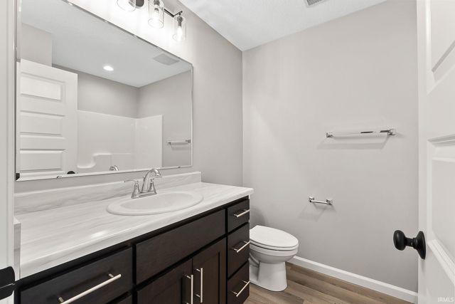 11161 Oaklynn Reserve Boulevard, Fort Wayne, IN 46835