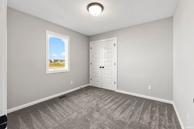 11161 Oaklynn Reserve Boulevard, Fort Wayne, IN 46835