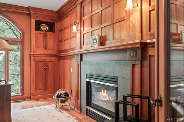 1800 Tiverton Road, Bloomfield Hills, MI 48304