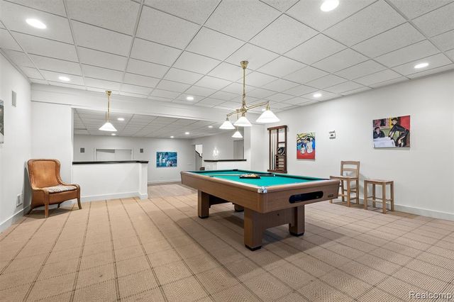 1800 Tiverton Road, Bloomfield Hills, MI 48304