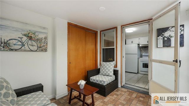 20 Crosby Avenue, Edison, NJ 08817