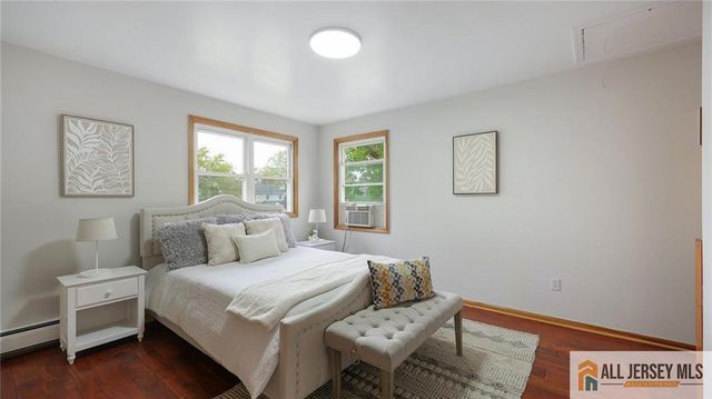 20 Crosby Avenue, Edison, NJ 08817