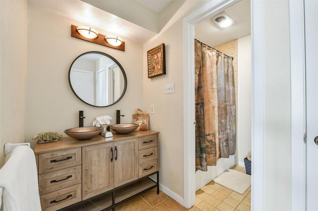 9360 Briar Forest Drive, Houston, TX 77063