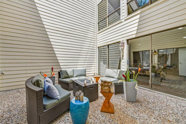 9360 Briar Forest Drive, Houston, TX 77063