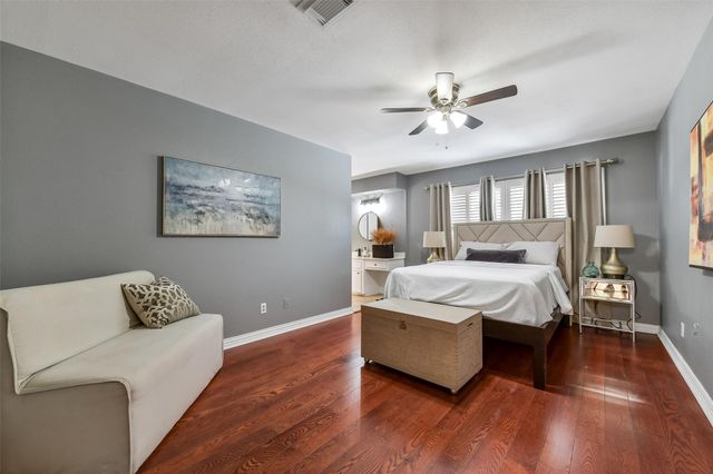 9360 Briar Forest Drive, Houston, TX 77063