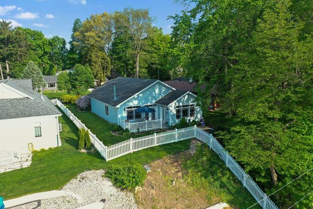 510 Closser Avenue, La Porte, IN 46350