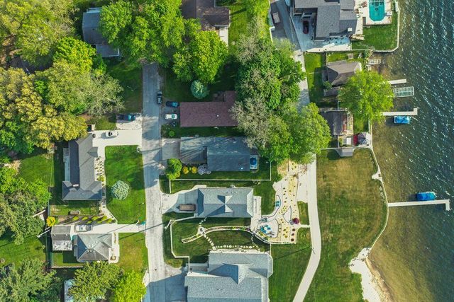 510 Closser Avenue, La Porte, IN 46350