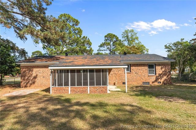 1904 Shiloh Drive, Fayetteville, NC 28304