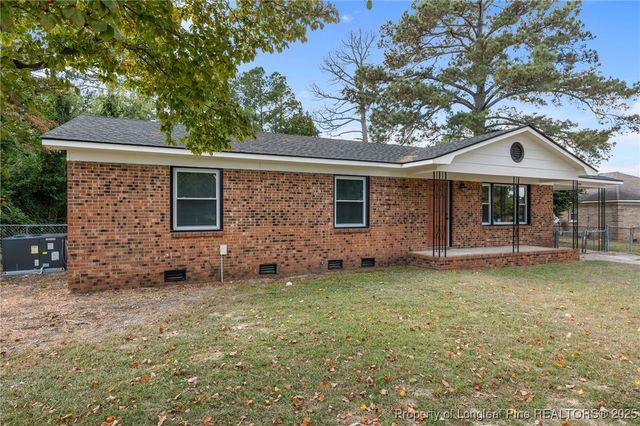 1904 Shiloh Drive, Fayetteville, NC 28304